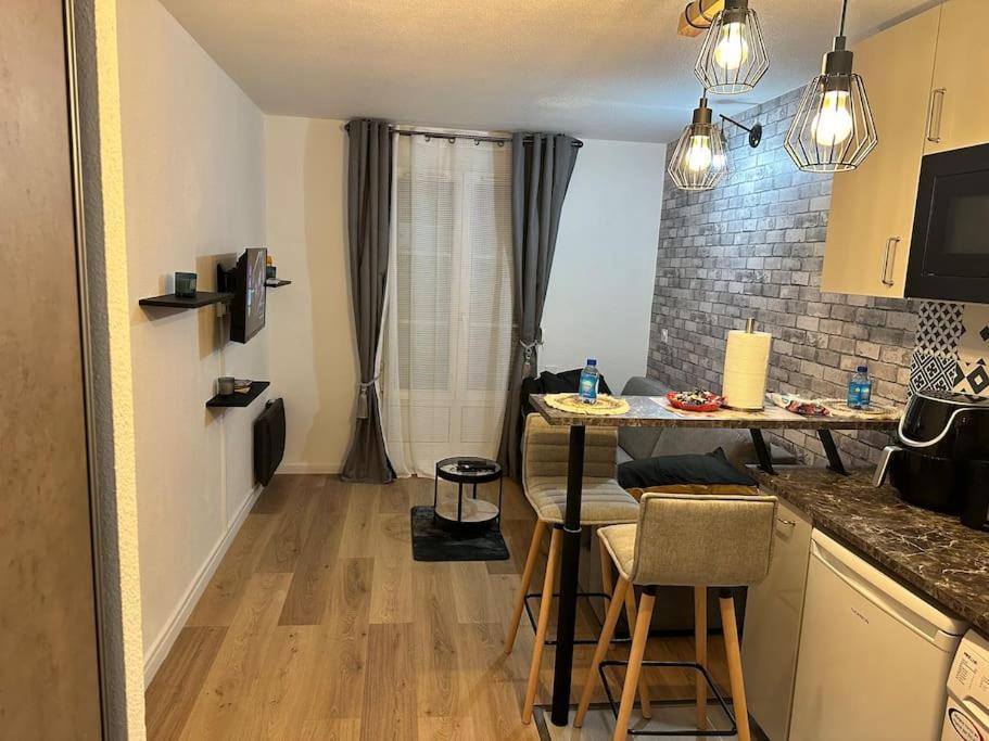 Studio Moderne Proche Disney Land Бюсси-Сен-Жорж Экстерьер фото